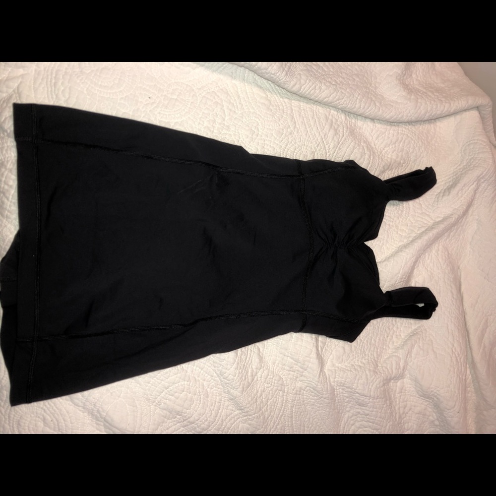Black Lululemon work out tank